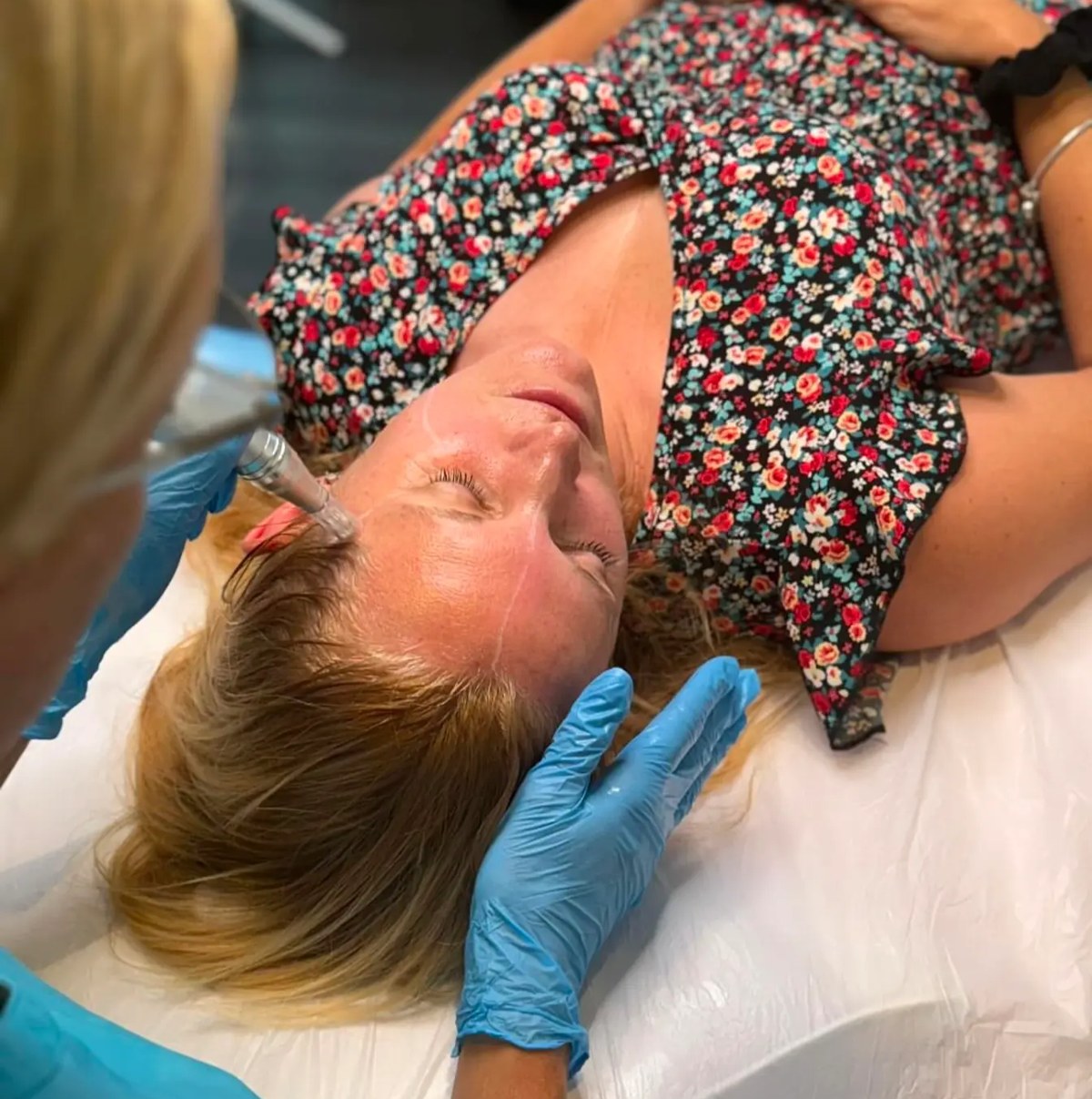 Cryo globe facial care under LED light